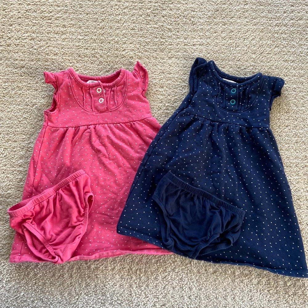 Old Navy 2T dress lot twins